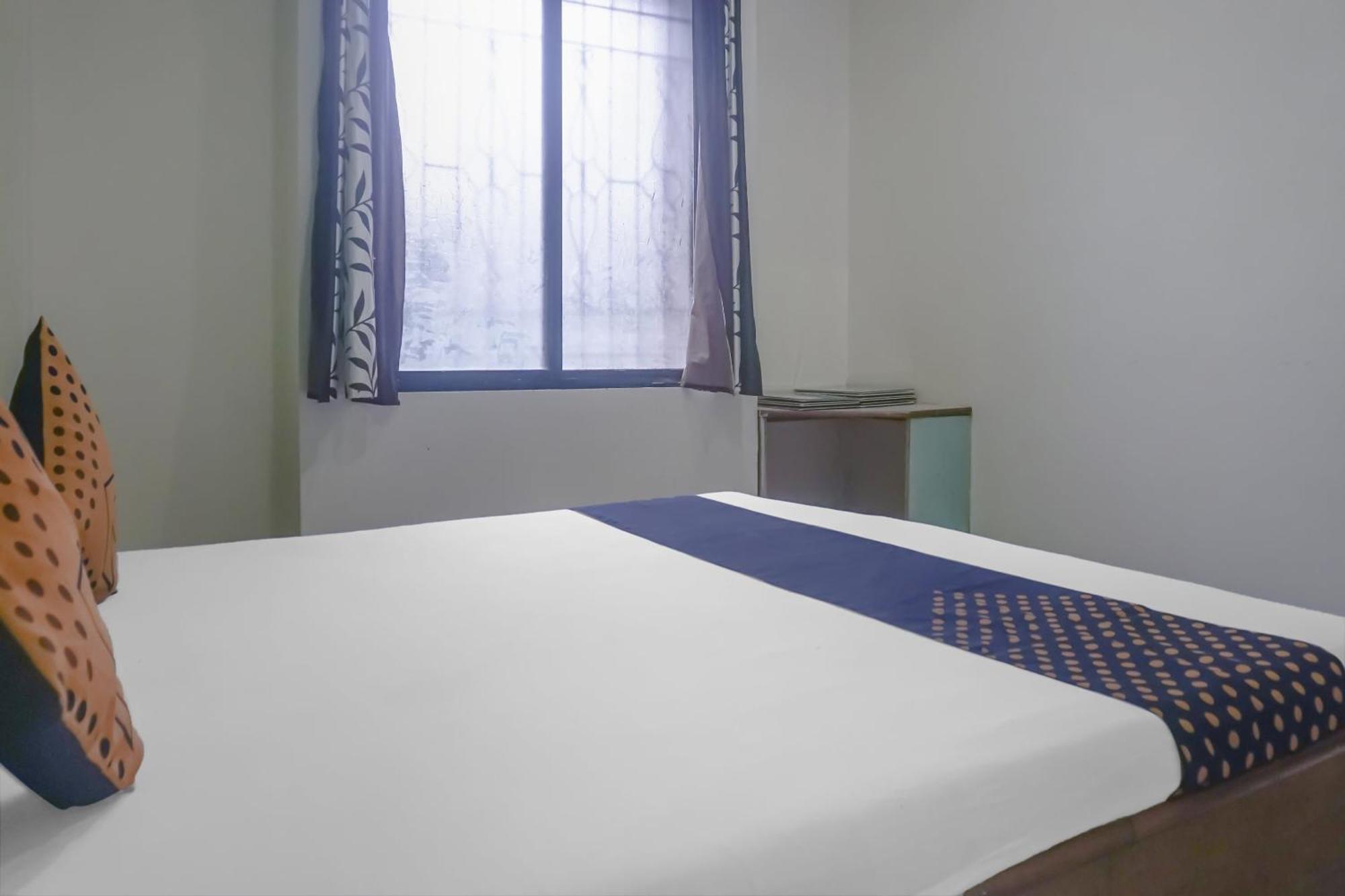 Hotel O Peacock Lodging Kharakvasla Zewnętrze zdjęcie